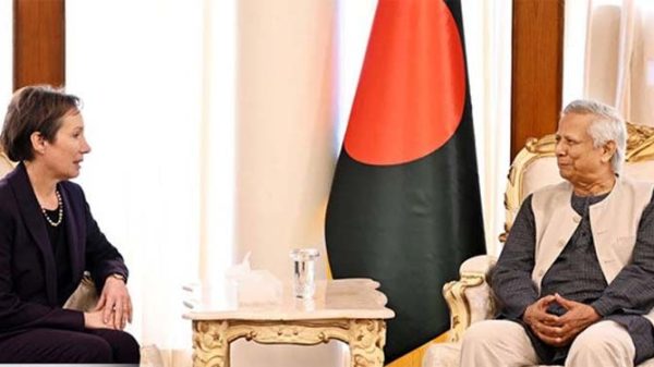 https://newsmirror24.news/